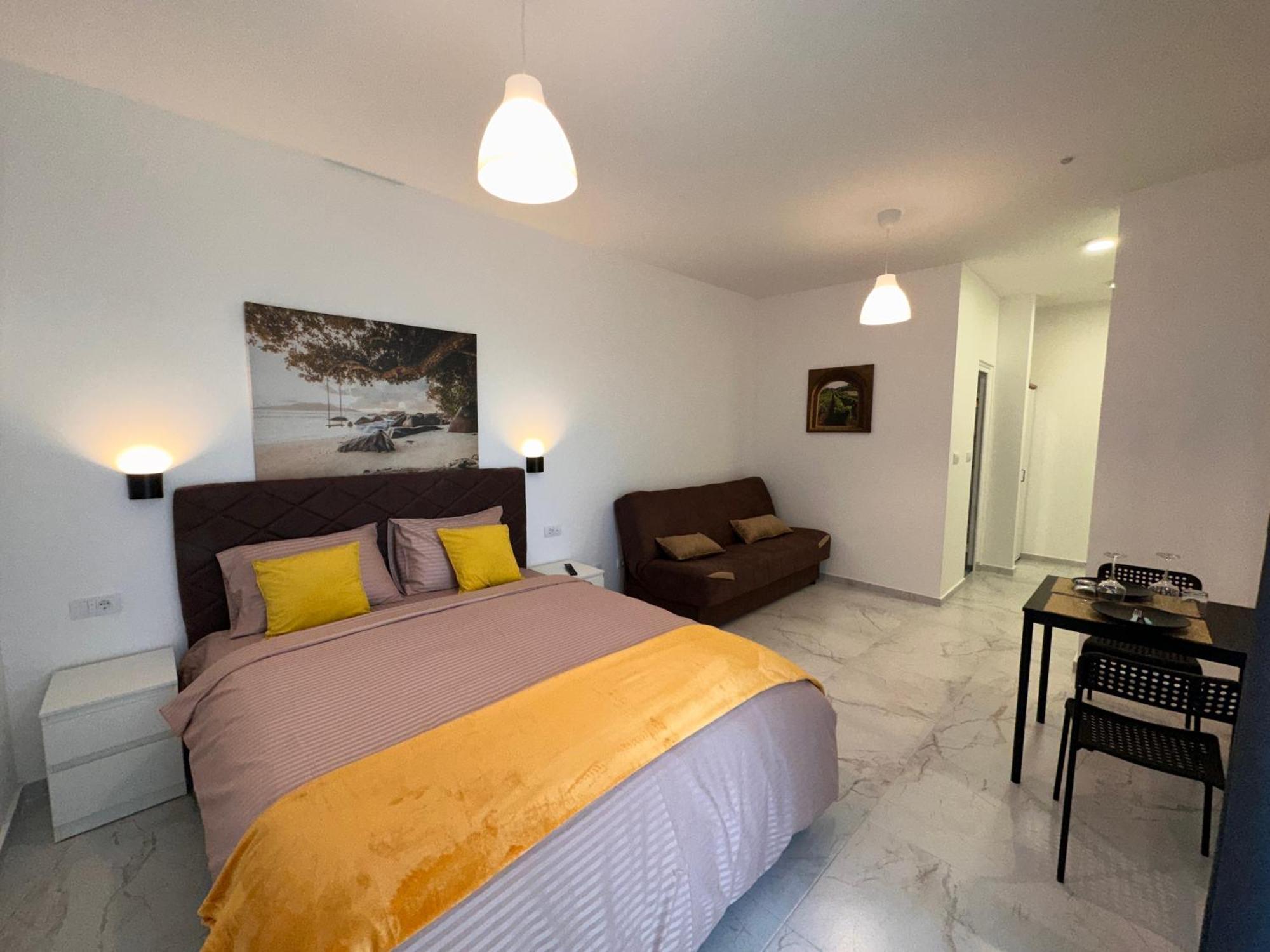 Dub Apartment